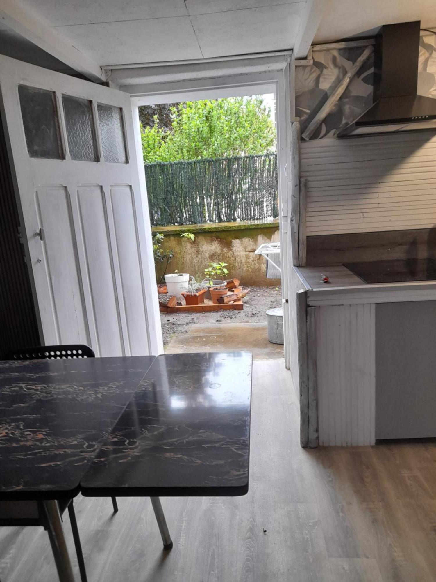 Smith Cosy Guest House Châteaumeillant Екстериор снимка
